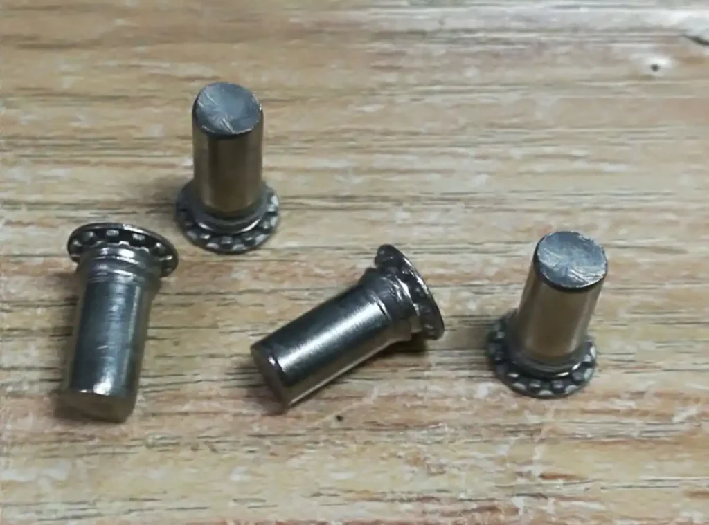 ピンの種類とその用途に関するガイド